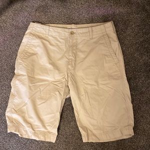 4/$15!! Men’s Calvin Klein Lightweight Khaki Shorts Size 32